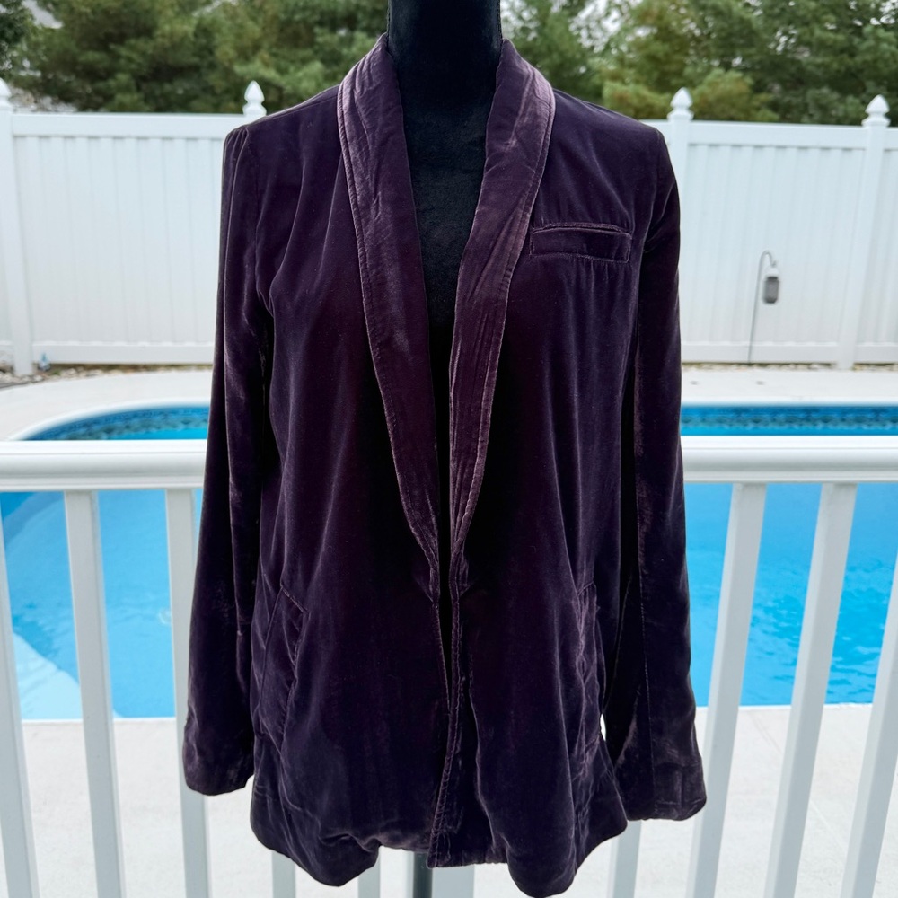 Free People Yesterday's Muse Velvet Jacket Soft Slouchy
Blazer in Deep Purple XS